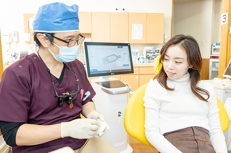 患者さんの中には歯医者さんが怖いと感じる方もいらっしゃるかと思います。患者さんと接するうえで心掛けていることを教えてください。